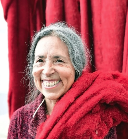 Un QUIPU menstrual en MNBA Fundación Futuro